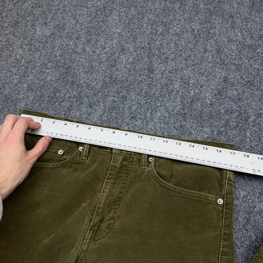Levis 511 Corduroy Pants Mens 34x32 Olive Green Slim Fit 5-Pocket Chino Faded